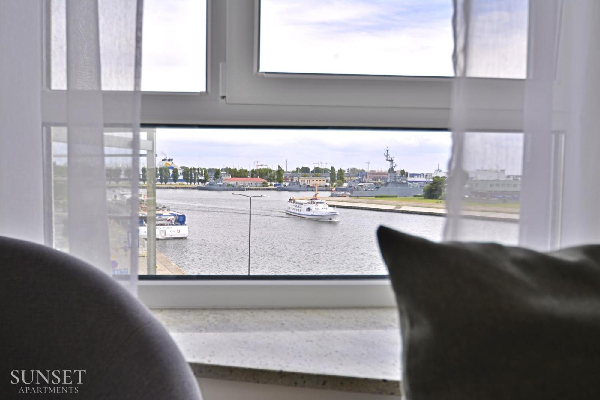 Sunset Apartments - Villa Concha - Parking - Widok Na Port! シフィノウイシチェ エクステリア 写真