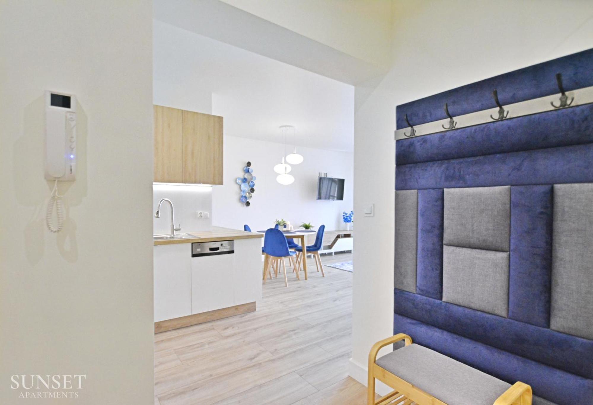 Sunset Apartments - Villa Concha - Parking - Widok Na Port! シフィノウイシチェ エクステリア 写真
